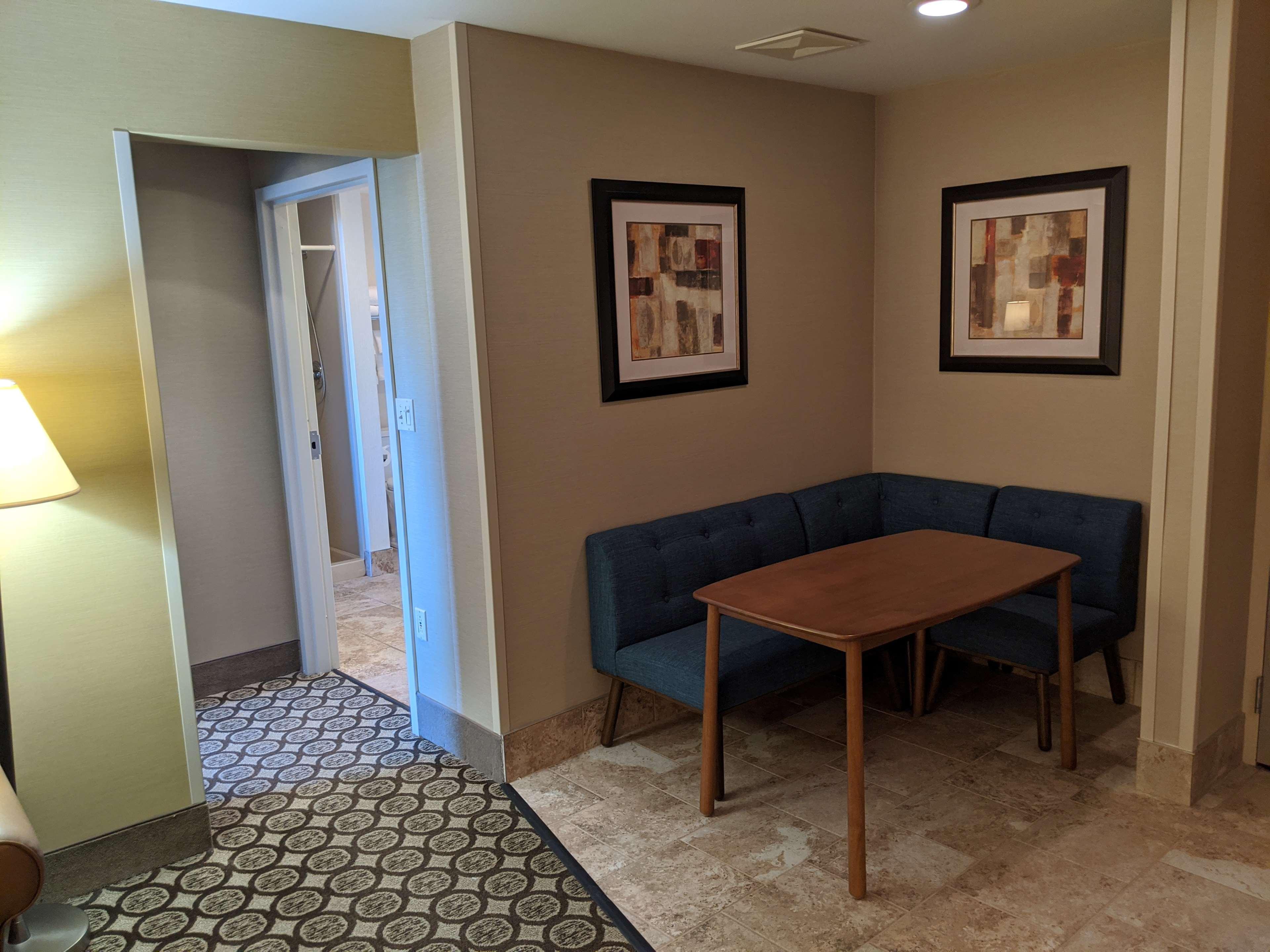 Best Western Plus Inntowner Madison Eksteriør bilde