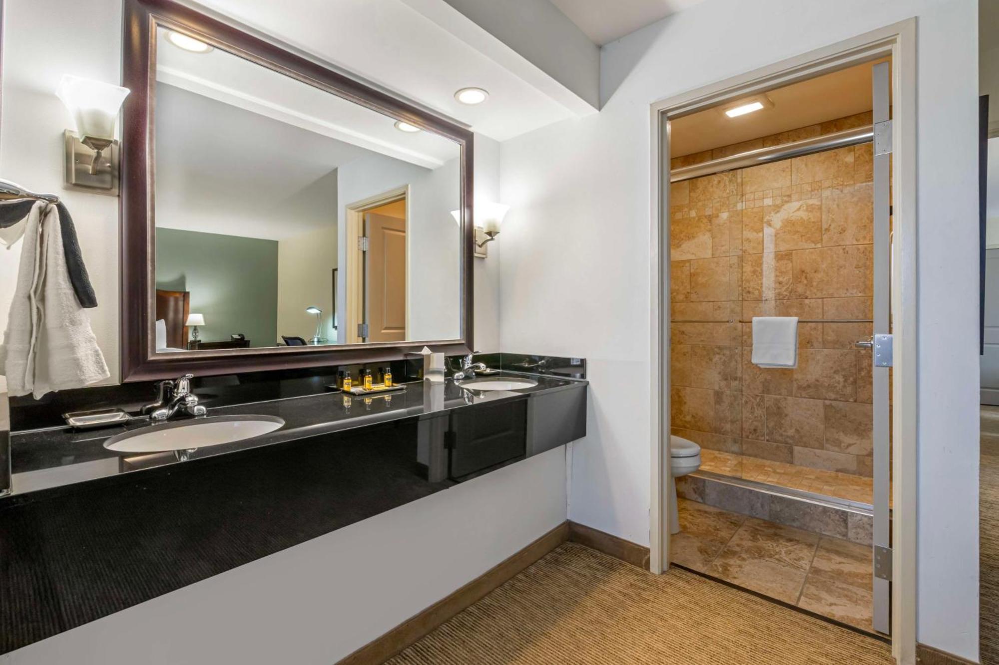 Best Western Plus Inntowner Madison Eksteriør bilde