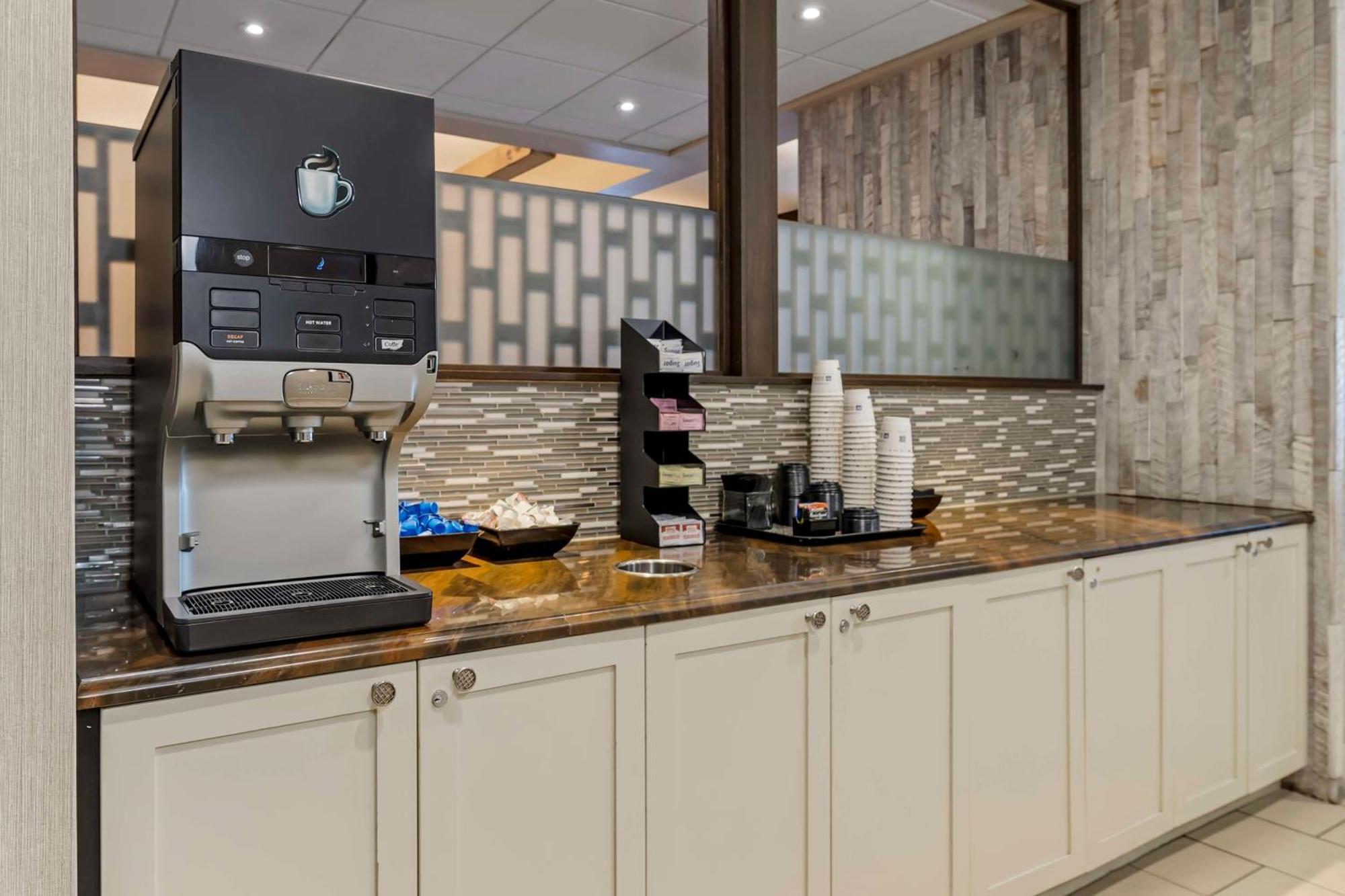 Best Western Plus Inntowner Madison Eksteriør bilde